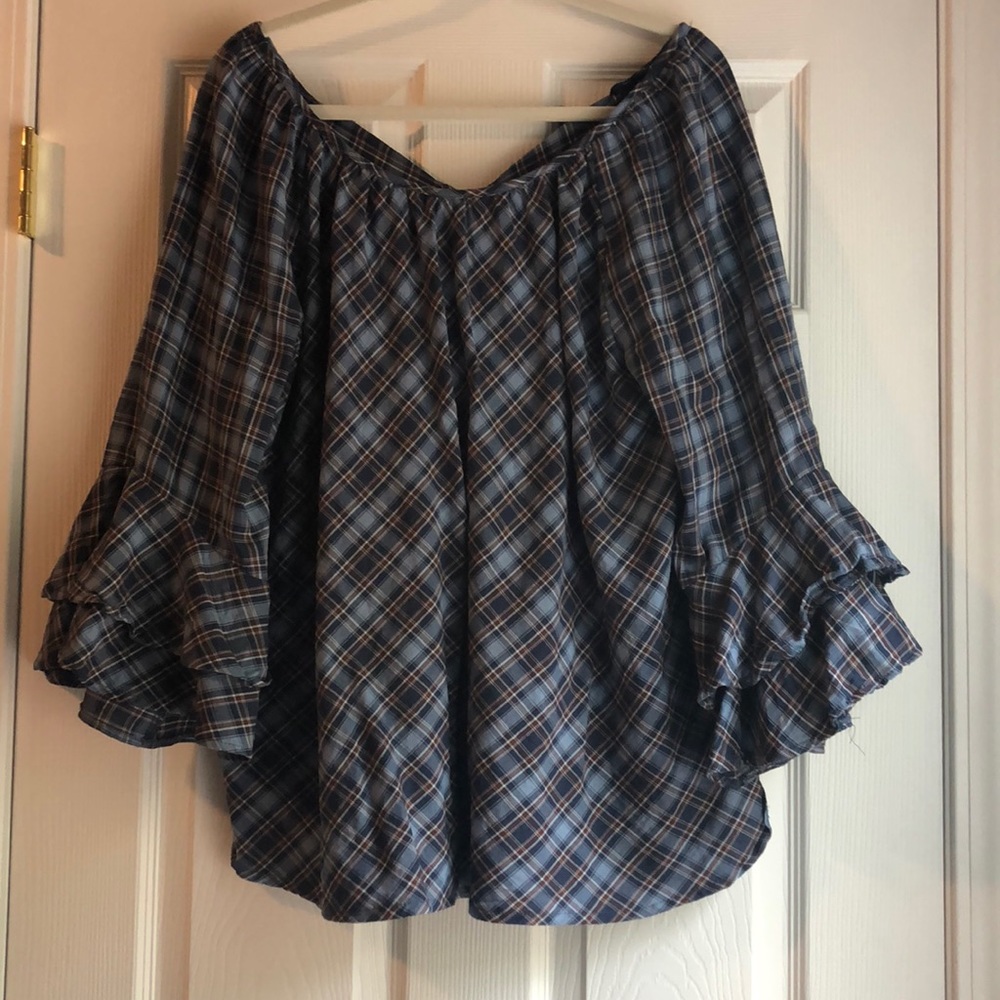 Off the Shoulder Plaid Long Sleeve